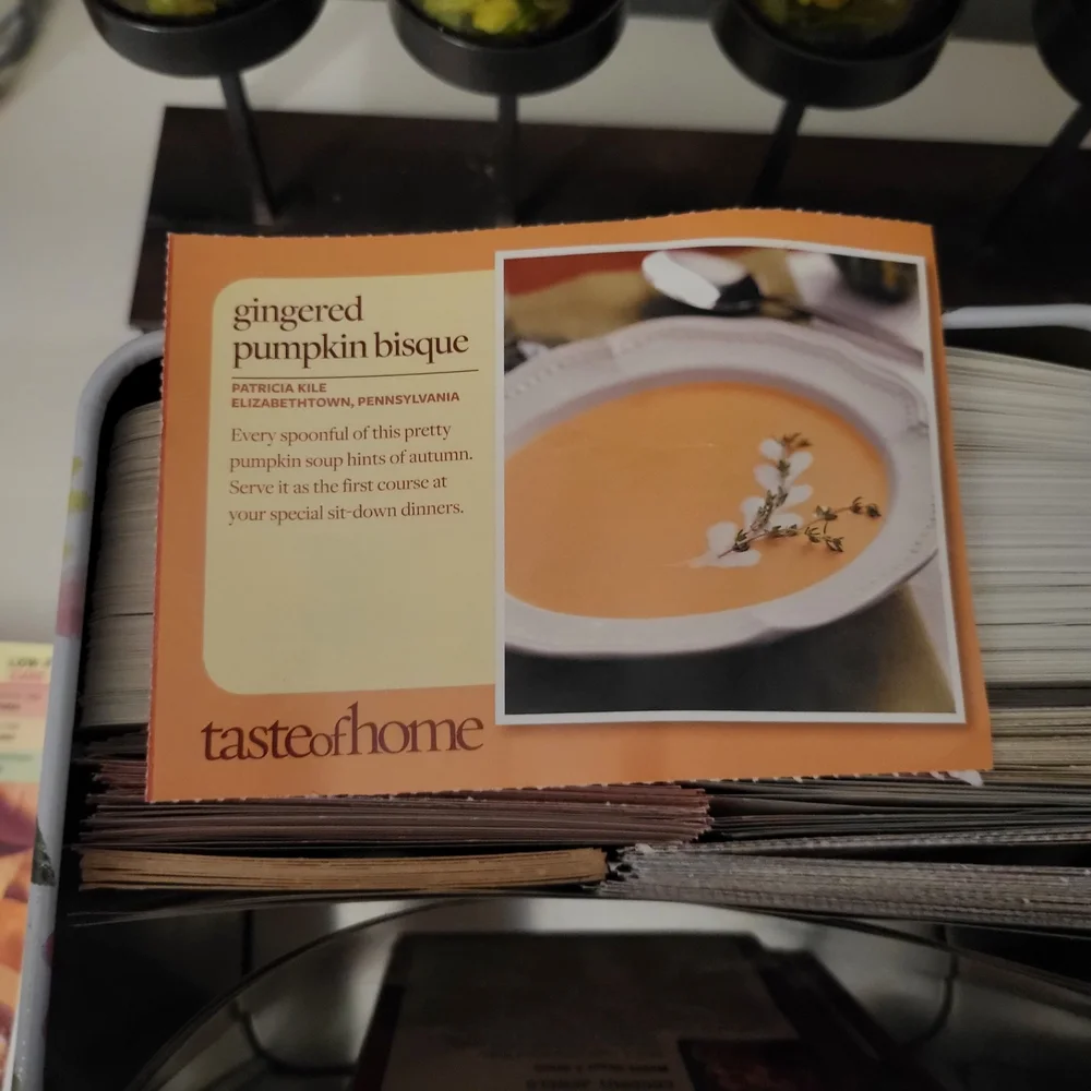 Floral Tin Recipe Box - - Picture 4 of 6